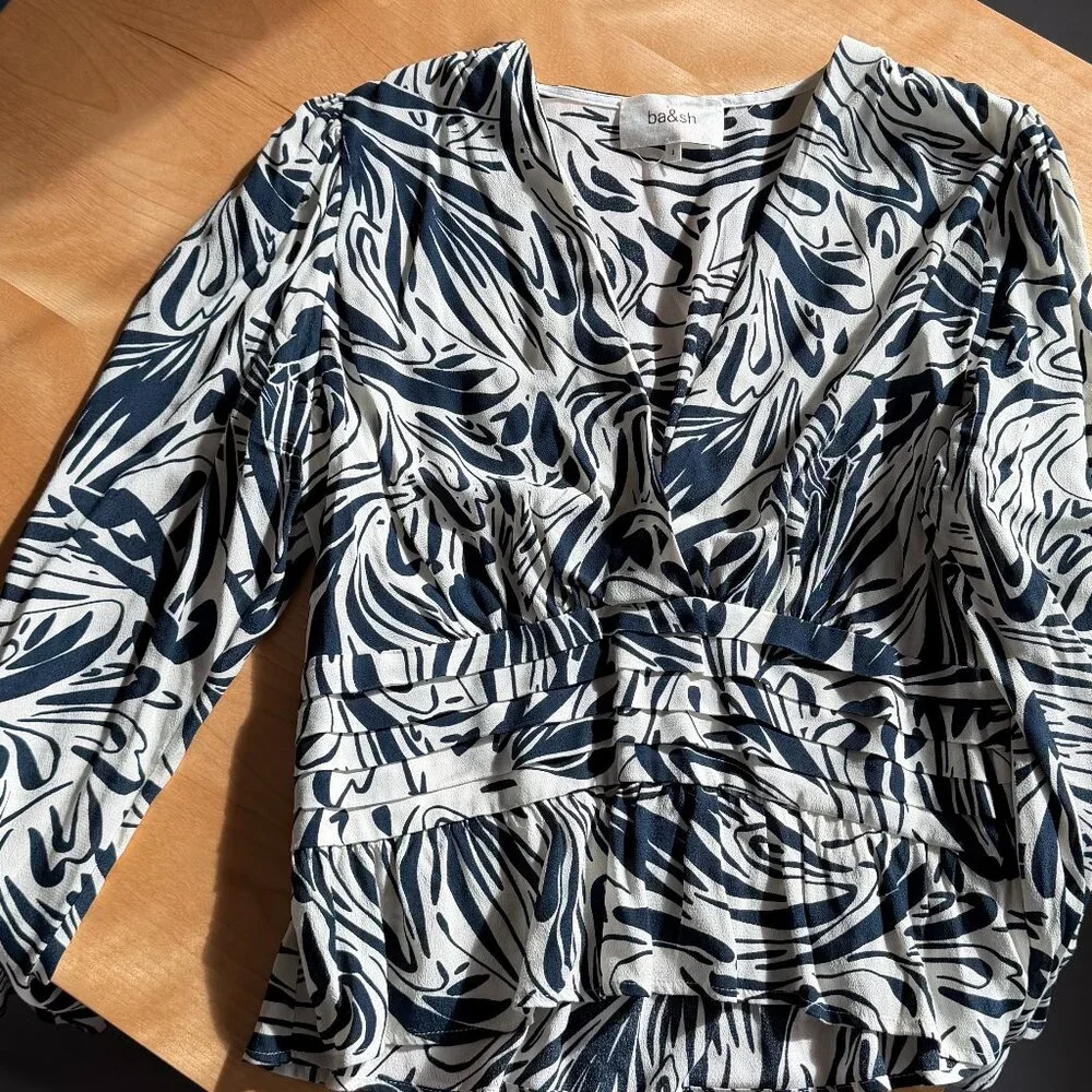 ba&sh Cae Blouse Size Medium (US 8) - Picture 2 of 3